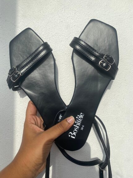 Free Buckle Strap Black Sandals